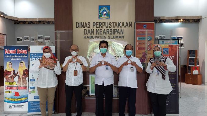 Kunjungan Dinas Perpustakaan dan Kearsipan Propinsi Jawa Timur